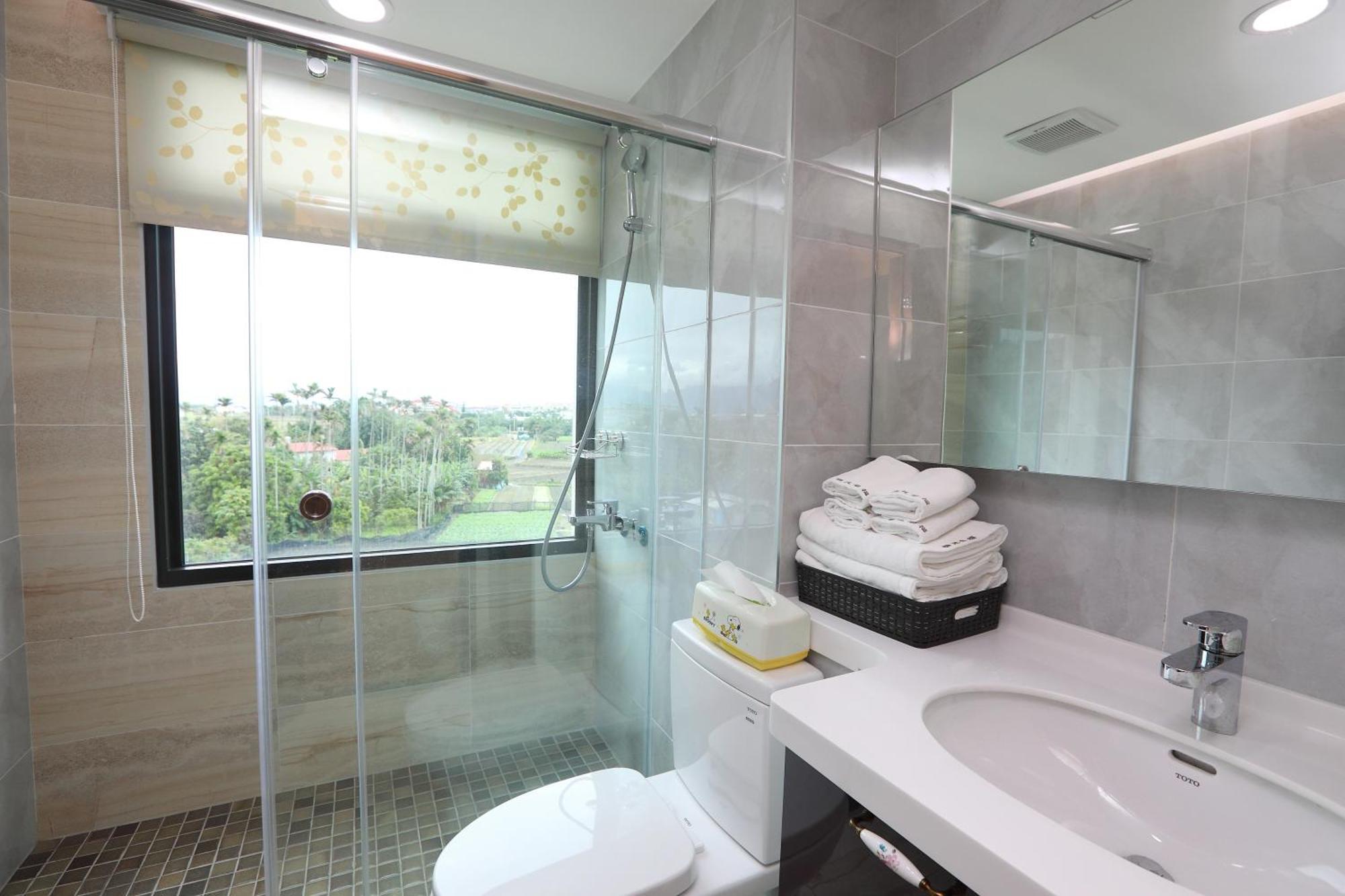 Bridge Bed And Breakfast Hualien City Ngoại thất bức ảnh