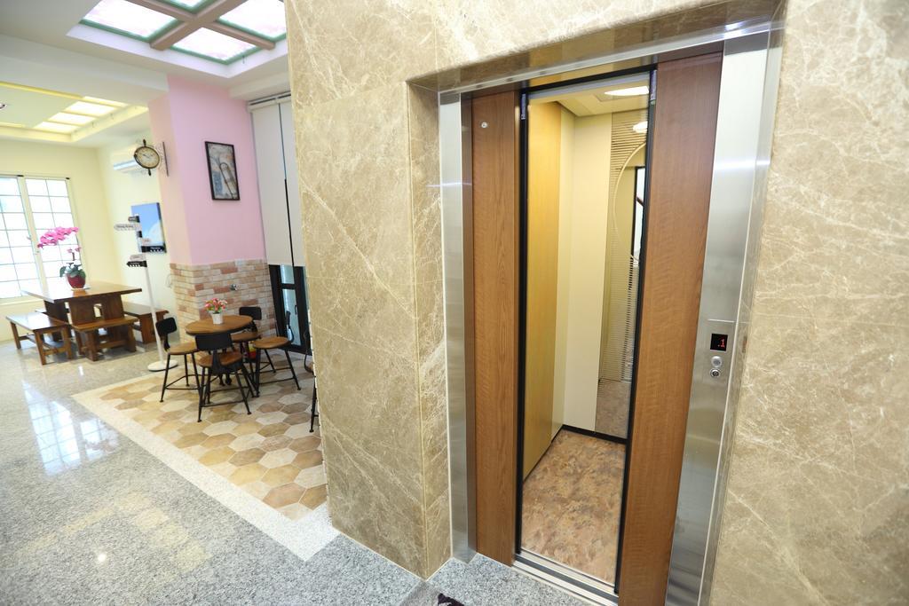 Bridge Bed And Breakfast Hualien City Ngoại thất bức ảnh