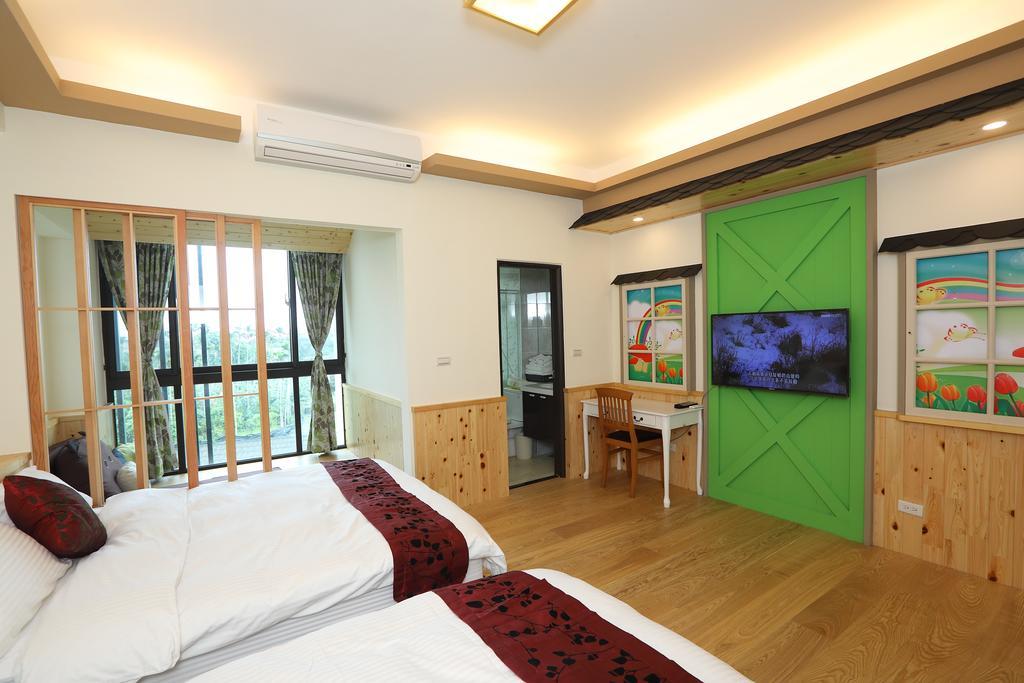 Bridge Bed And Breakfast Hualien City Ngoại thất bức ảnh